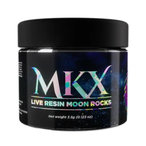 A clear glass jar of golden-colored Sour Garlic Cookies Live Resin, with a lid and a label clearly showing the product name and its 3.5g weight.